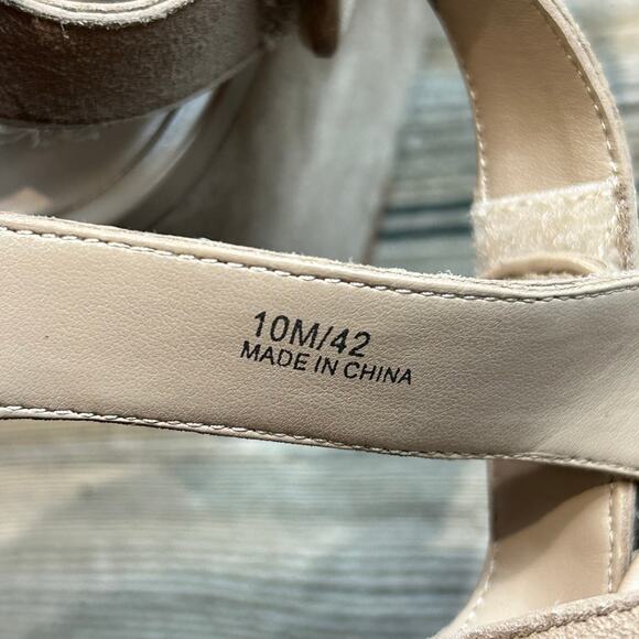 Vince Camuto Varelnta Wedge Sandal NWOB size 10 - Picture 7 of 7